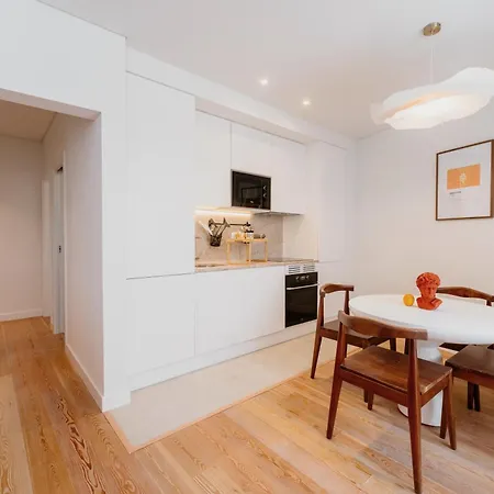 Apartment Mary Orange - No 236 Rc D - Contemporary Two-bedroom Haven