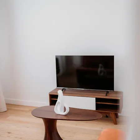 Mary Orange - No 236 Rc D - Contemporary Two-bedroom Haven Lägenhet Lisboa