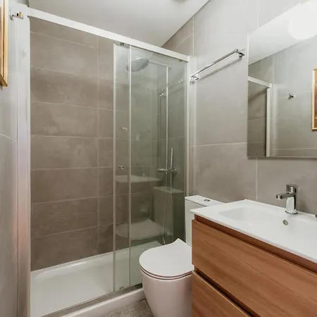 Apartamento Mary Orange - No 236 Rc D - Contemporary Two-bedroom Haven *